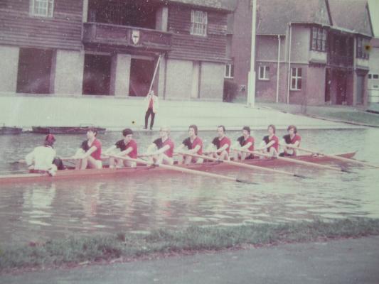 Colour photo of 1972 First Crew on the river outside Jesus' Boathouse