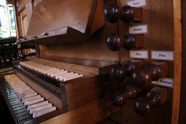 Sutton Organ keys and stops