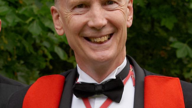 Image of Professor Lord Robert Mair