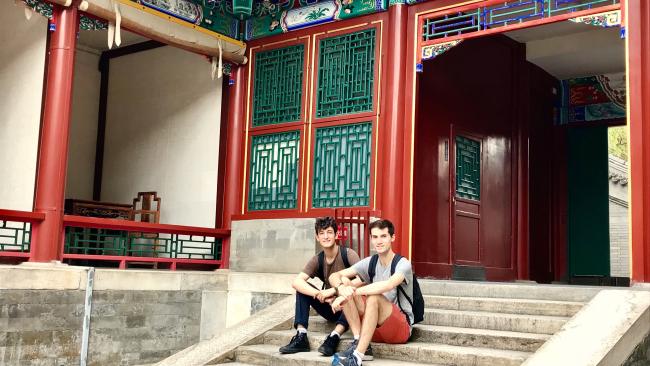 Image of Photo of the students in the New Summer Palace by the Houhou Lake in Haidian, Beijing.