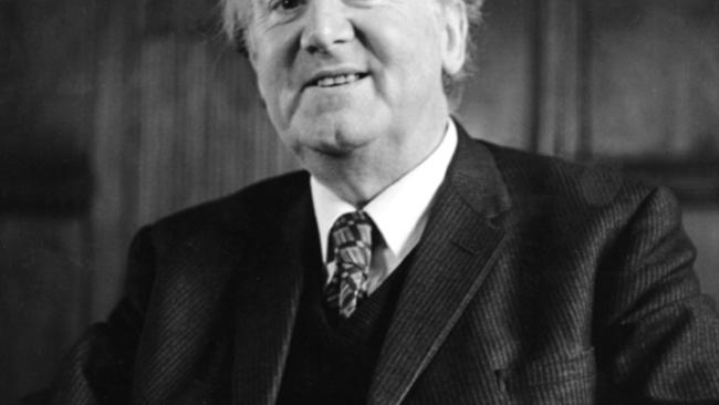 Image of Photograph of Sir Alan Cottrell