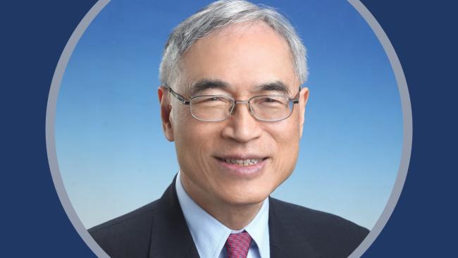 Photo of Prof Lawrence Lau